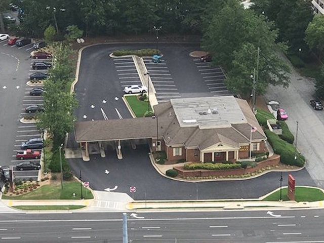 Hostages released from Atlanta bank, suspect killed