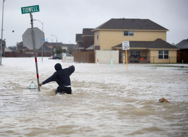 Hurricane Harvey death toll increases to 7, expected to rise