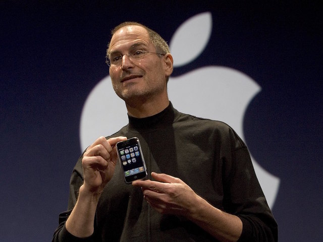 Photos: Apple's iPhone through the years