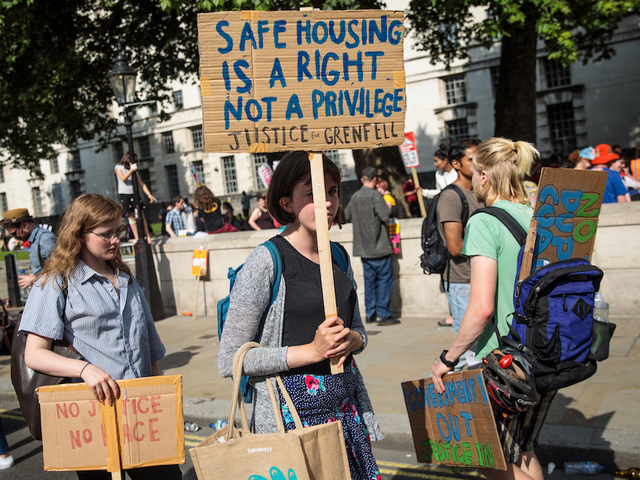 'Youthquake' named word of the year by Oxford Dictionaries