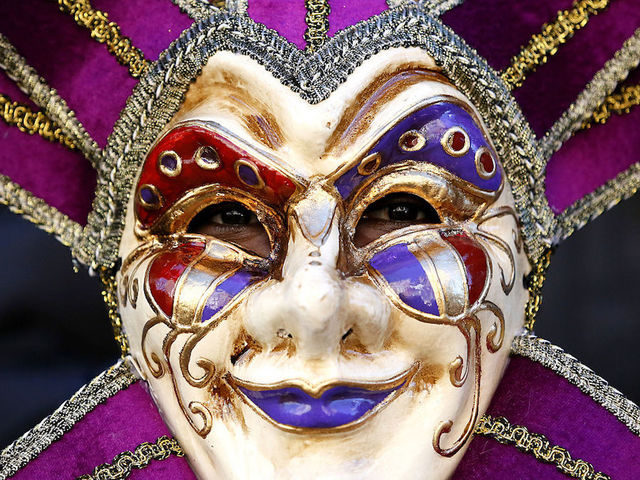 The most popular items thrown during Mardi Gras, Carnival parades in New Orleans